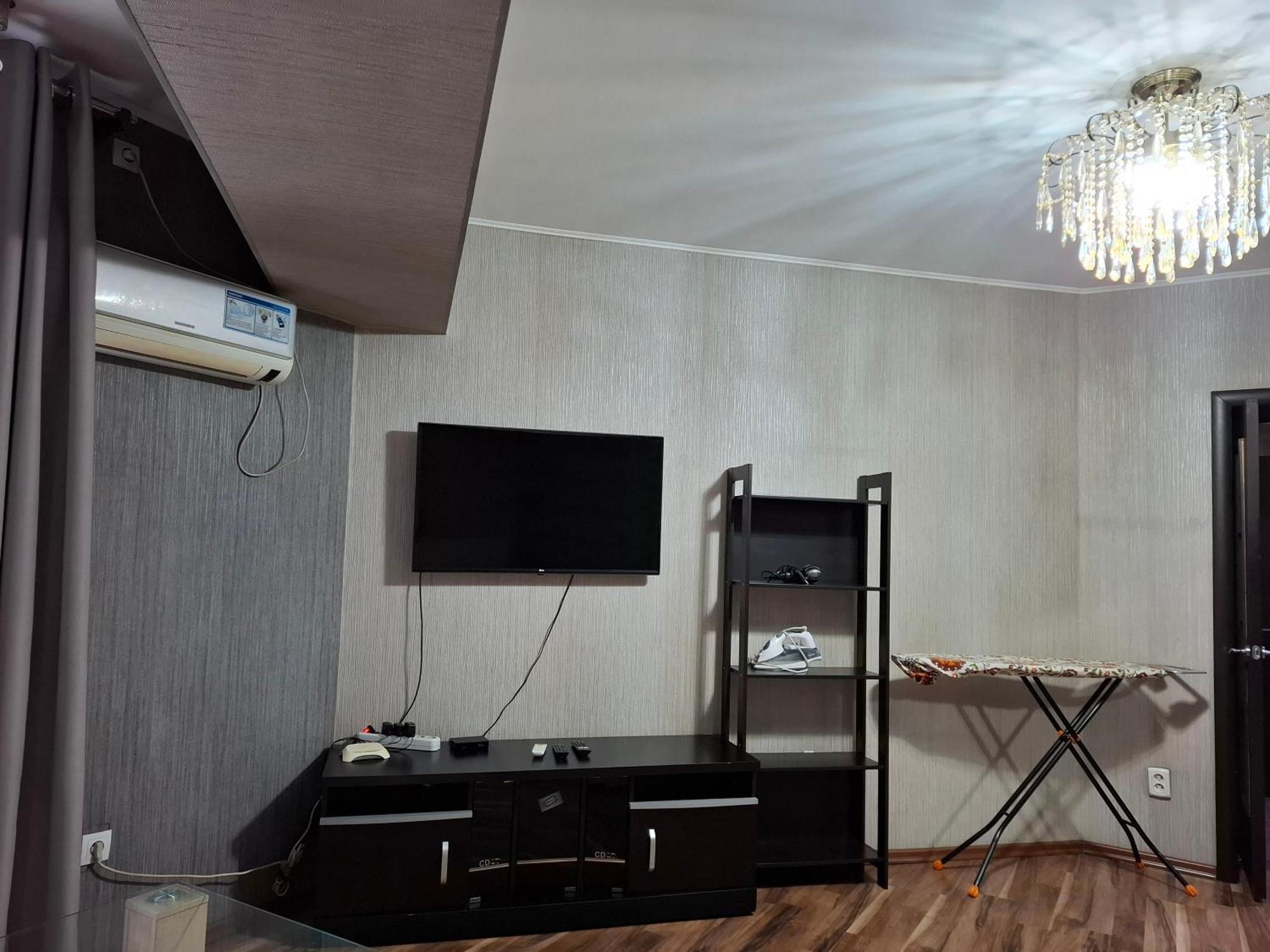 Apartment in street Kievskaya 49 Bisjkek Eksteriør bilde
